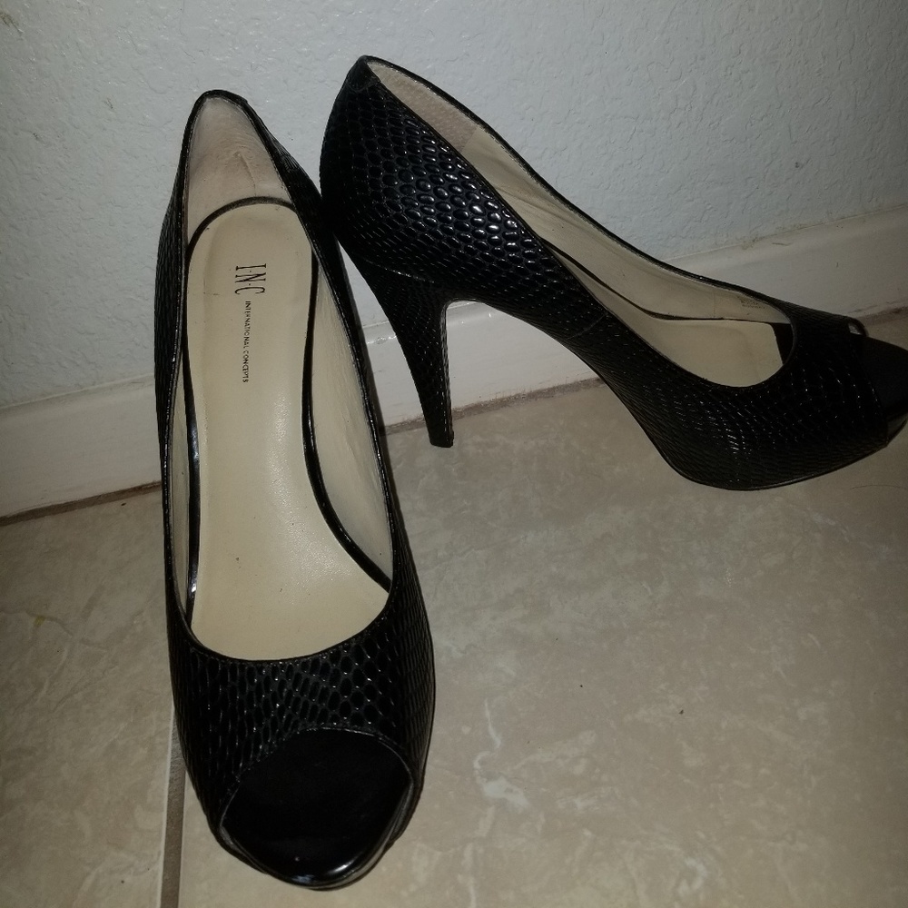 International concepts black heals